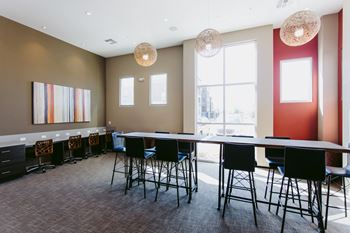 Business and collaboration center with free wifi